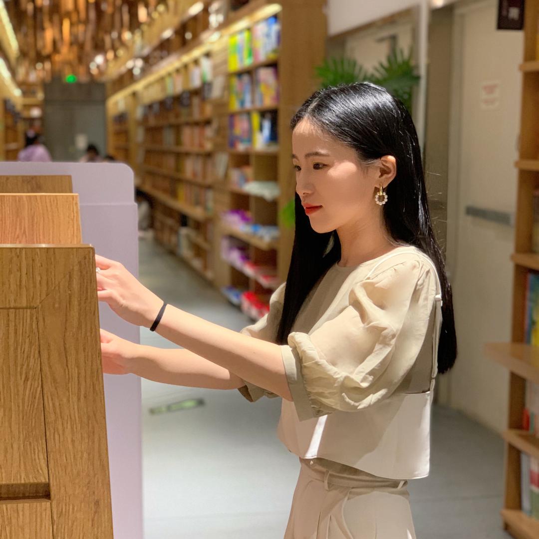 全能小冰的头像