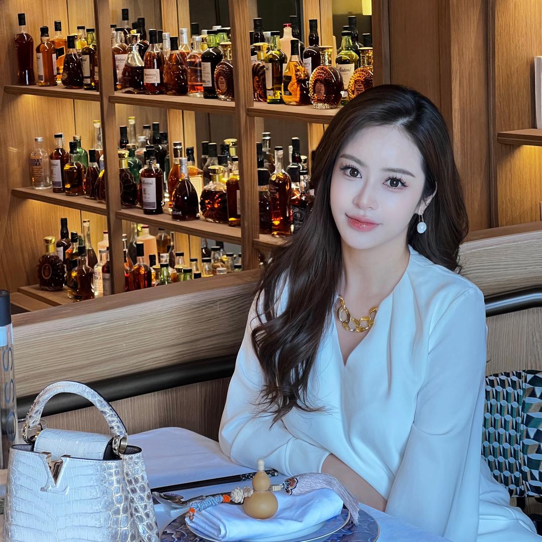 爱吃的baby（Jessica）