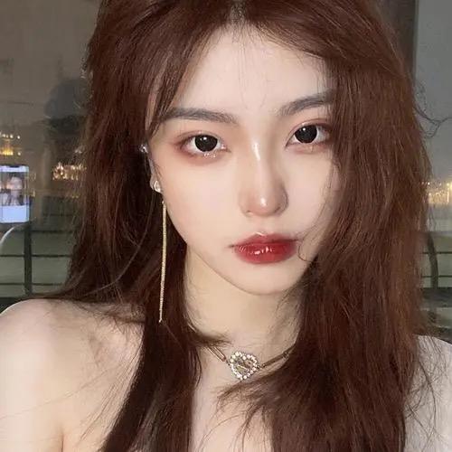 小眸吖