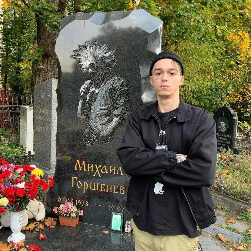 我以为🐦的高就能遮住眼泪