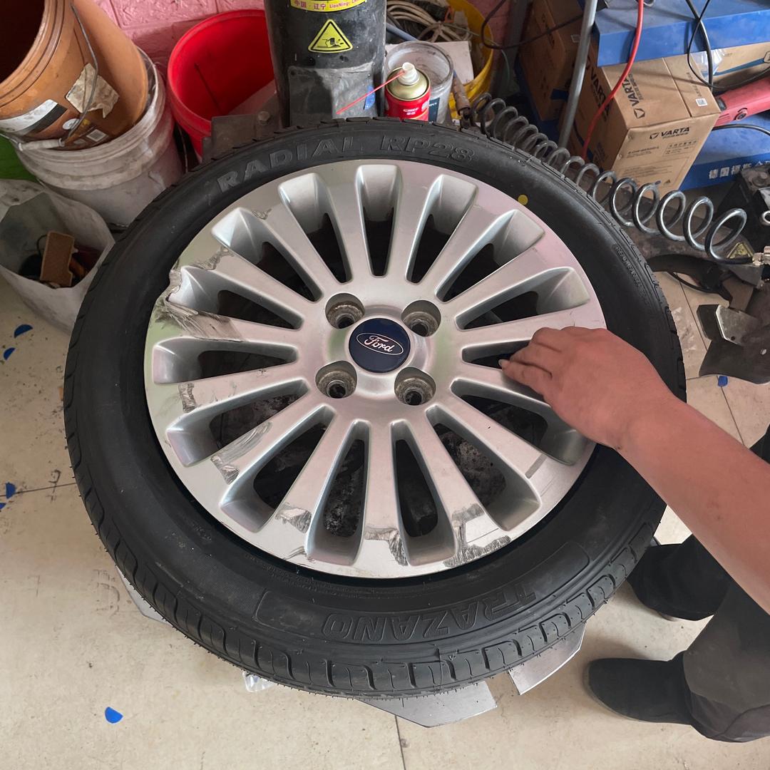 玲珑轮胎浩海岗旁边