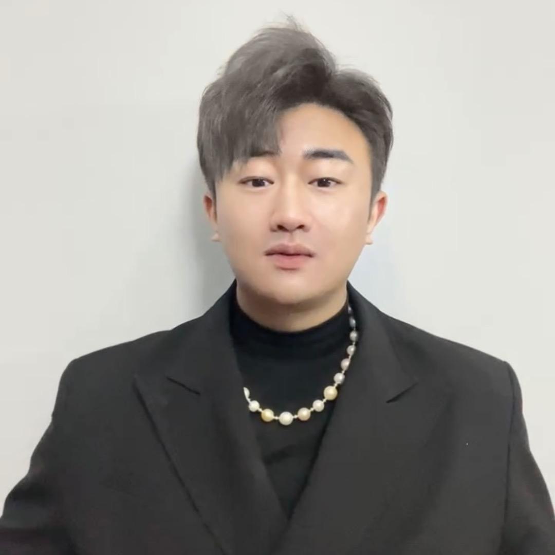 龙口形象设计师，@FEISEN菲森