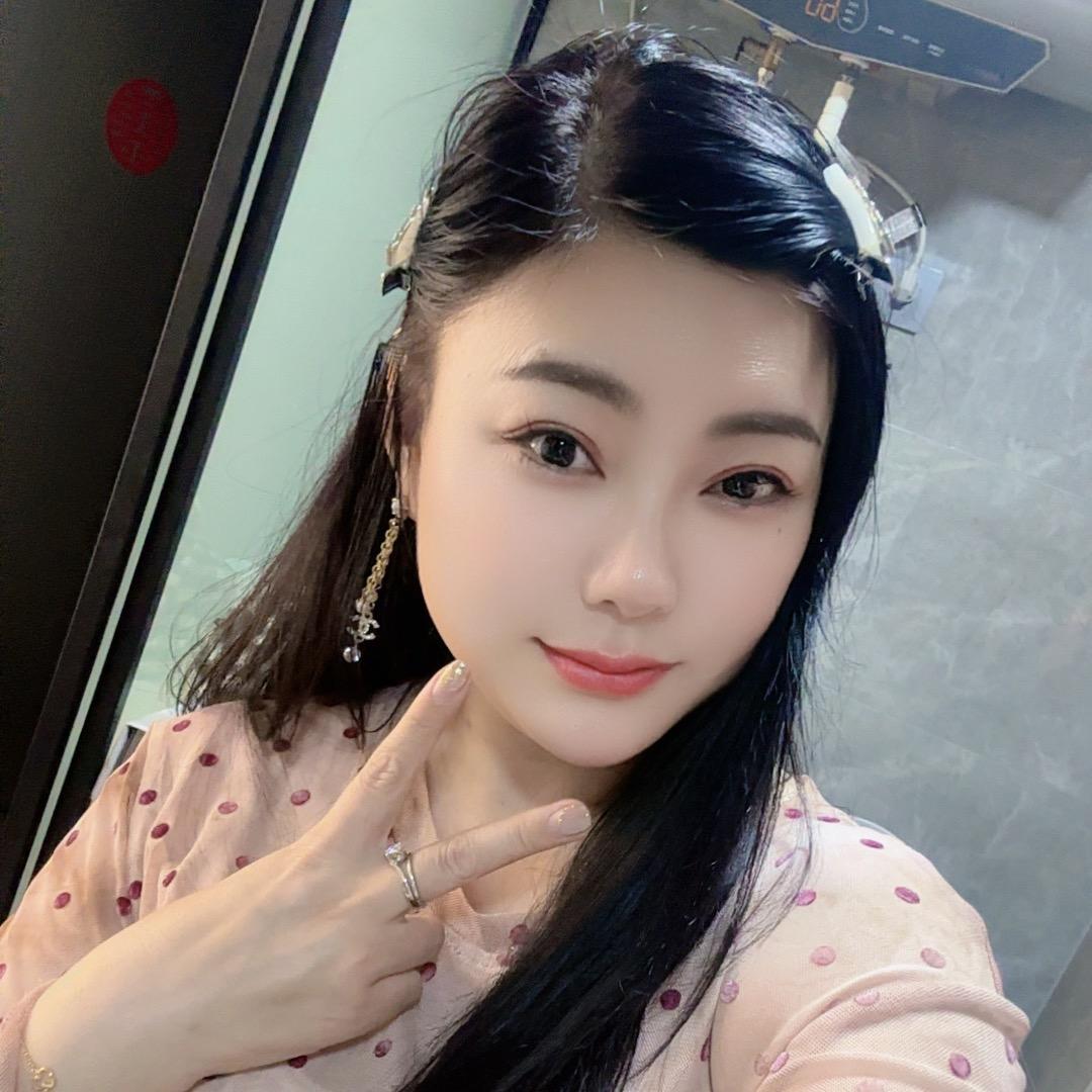 萝莉娜姐一笛岸服饰