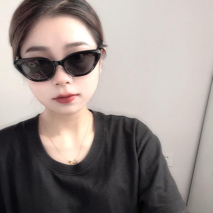 七.七