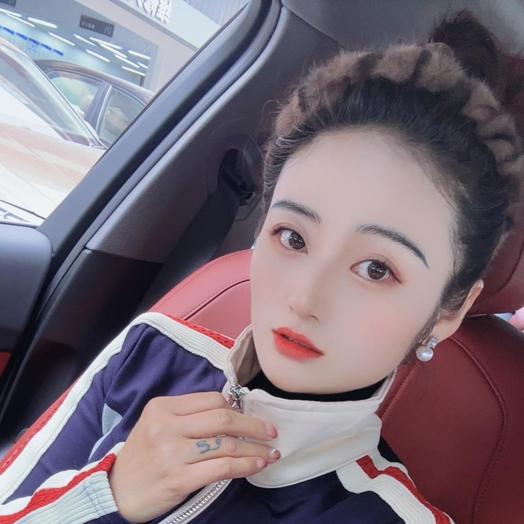@小萝莉👑
