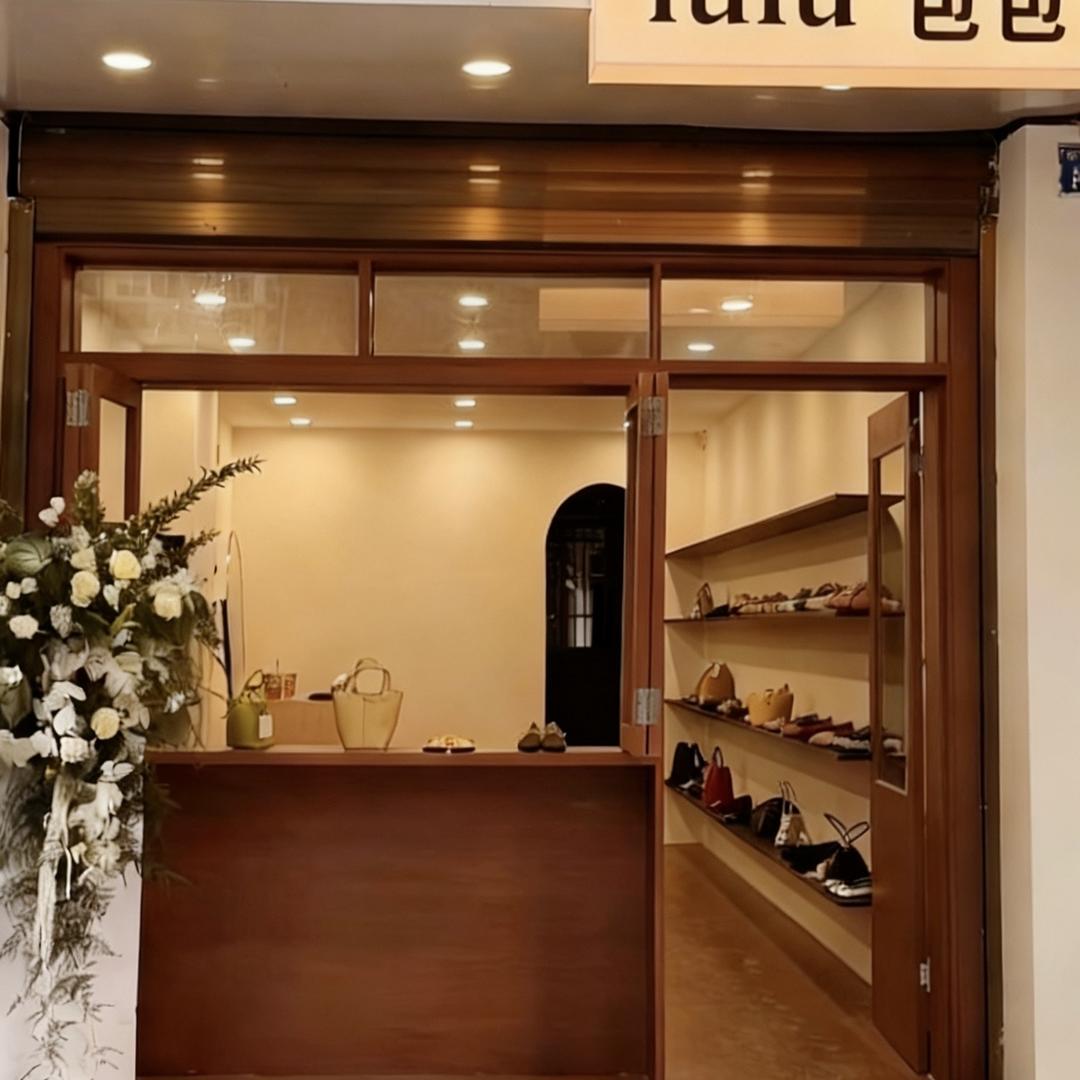 银基露露包包供应链