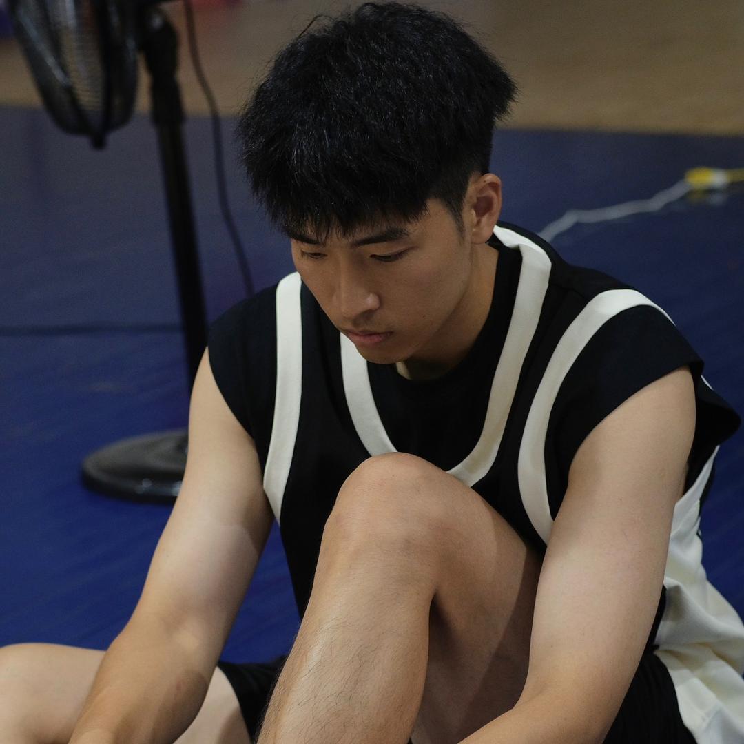 爱打球的孔老师🏀