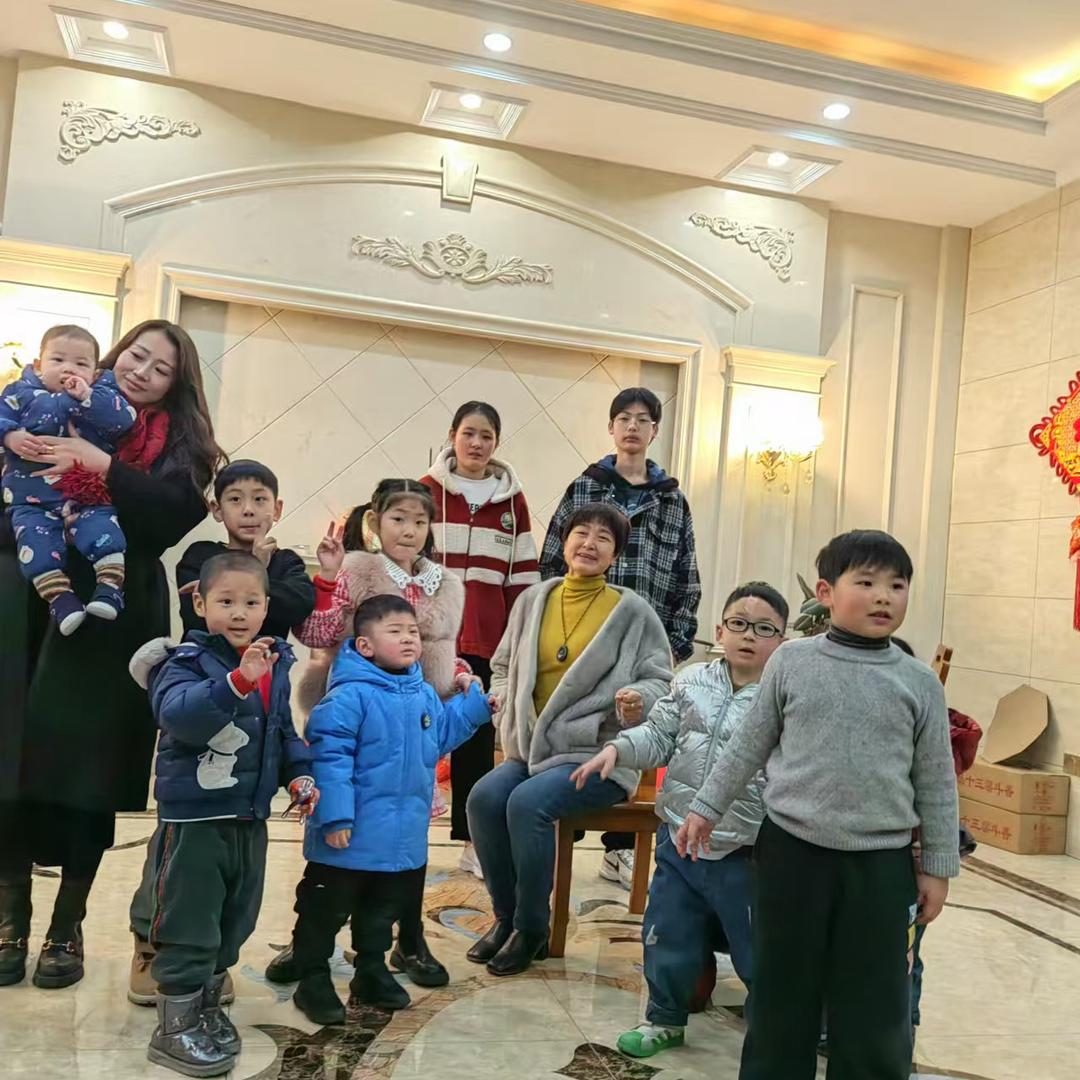 陆妈妈的女儿（妈妈已坠W）