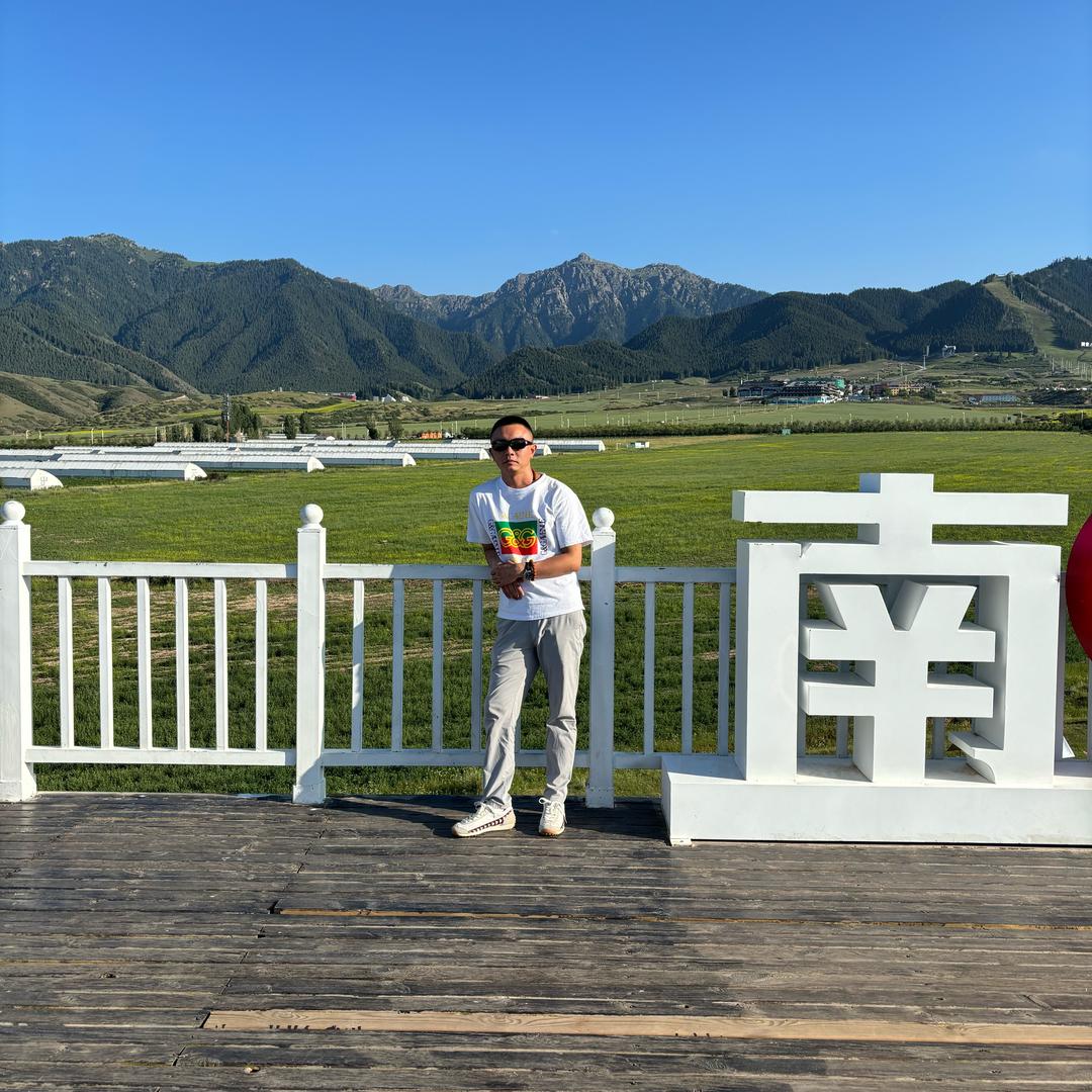 秦王宫 无骨鸡爪  捞汁小海鲜  全疆发