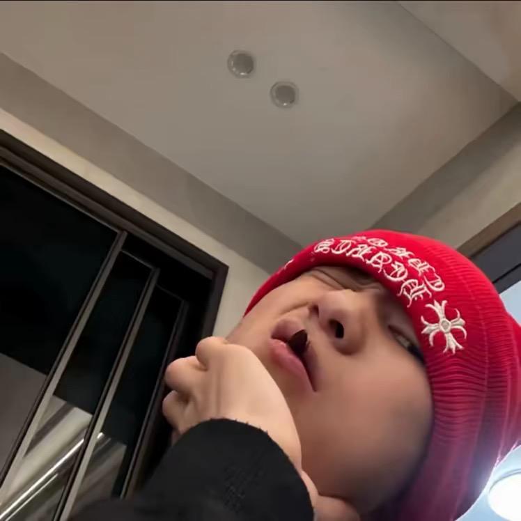 ㅤ多远
