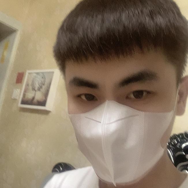 吕星尘