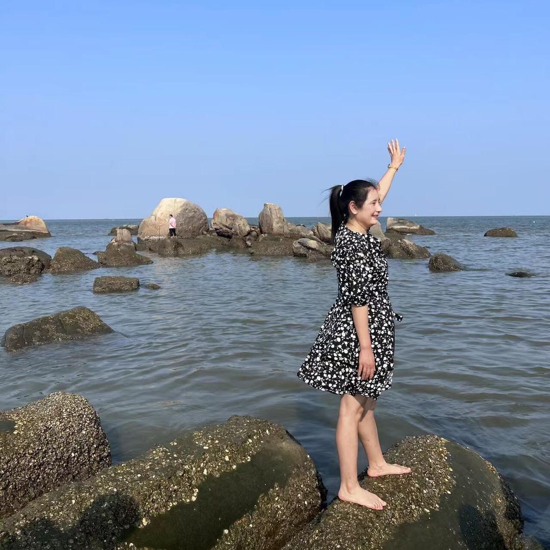 伶伶