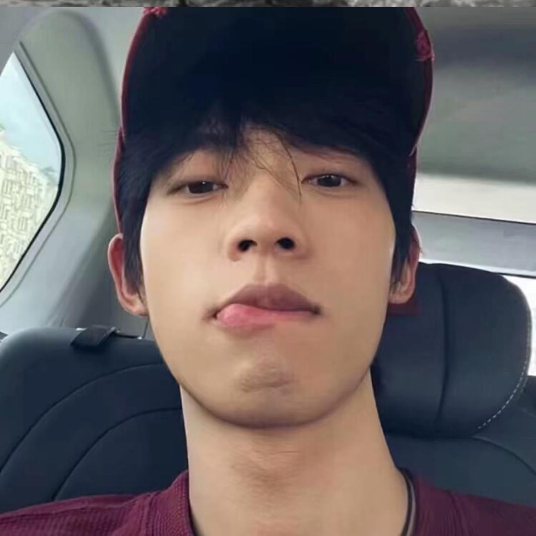 秋丽.