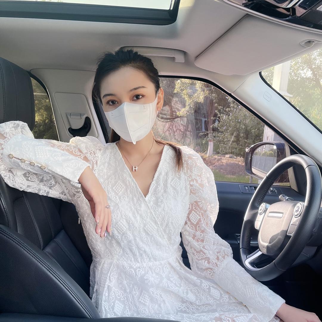 玩坦克的W小姐
