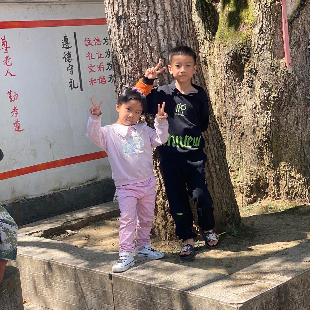 生活不止眼前的苟且  还有梦想和远方