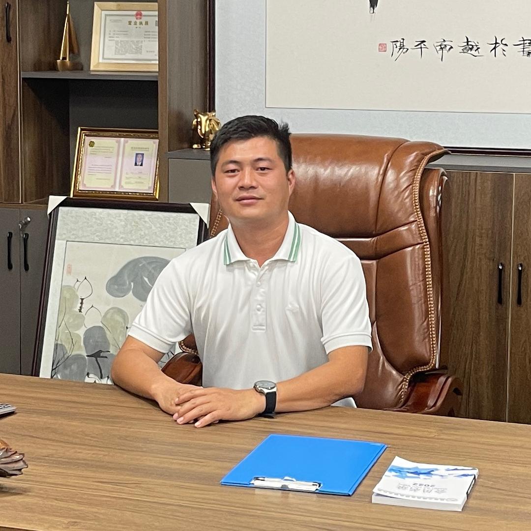 恒哥在越南【恒道·壬辰破浪】头像
