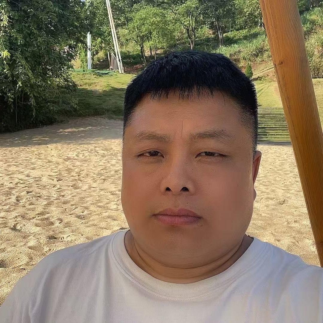 爱唱歌的东哥呀🎤
