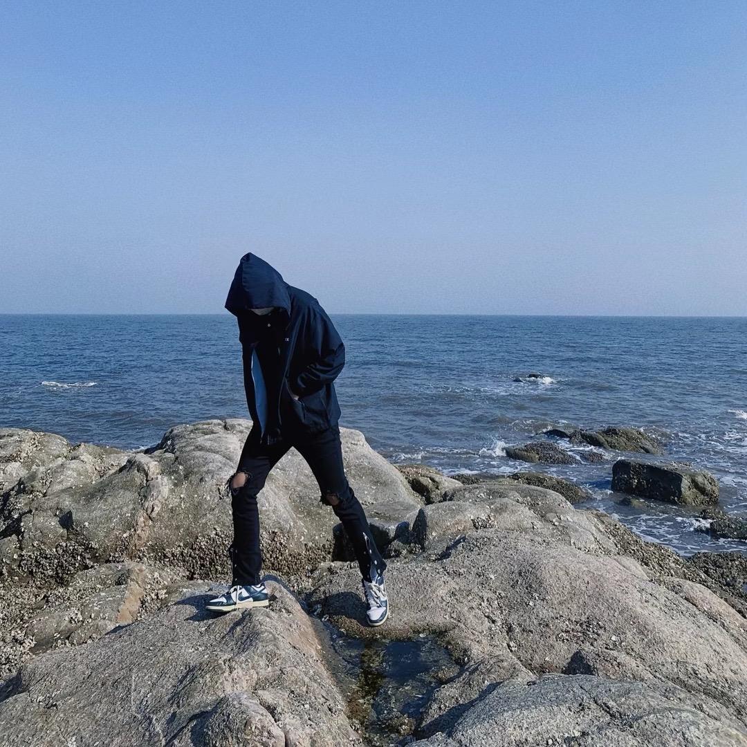 田