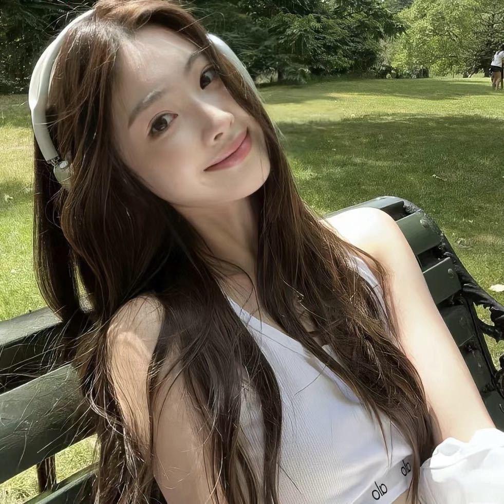 晚安小曲琪:-)