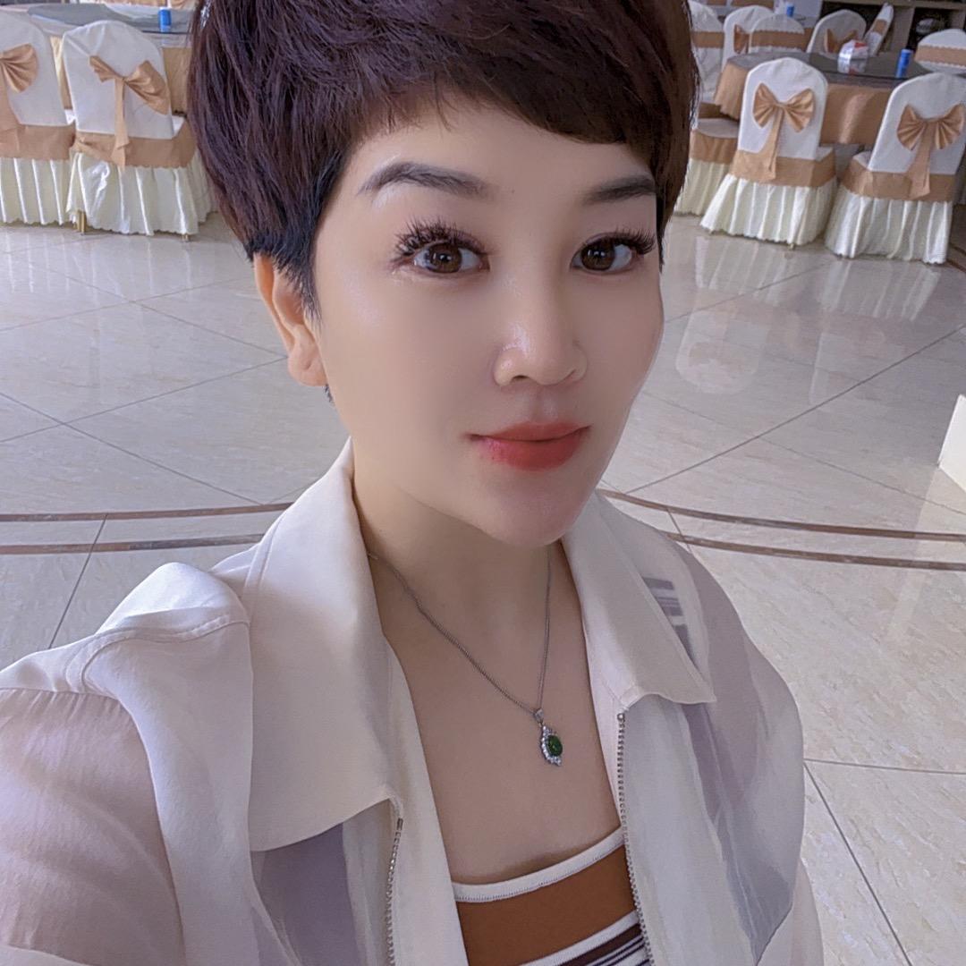 建德胥乐大酒店（乾潭商会大厦店）吴霞