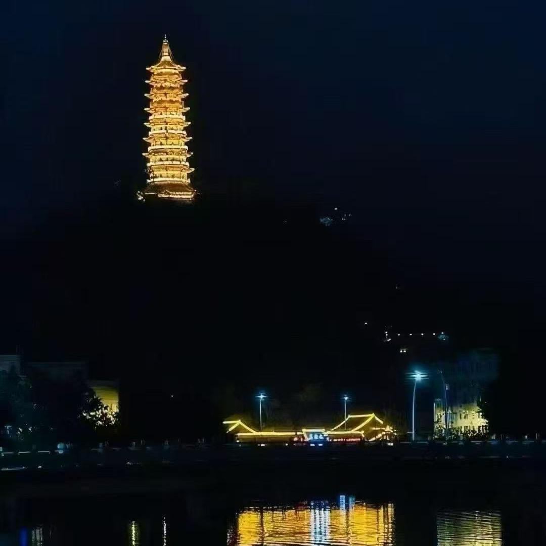 又来蛐蛐了