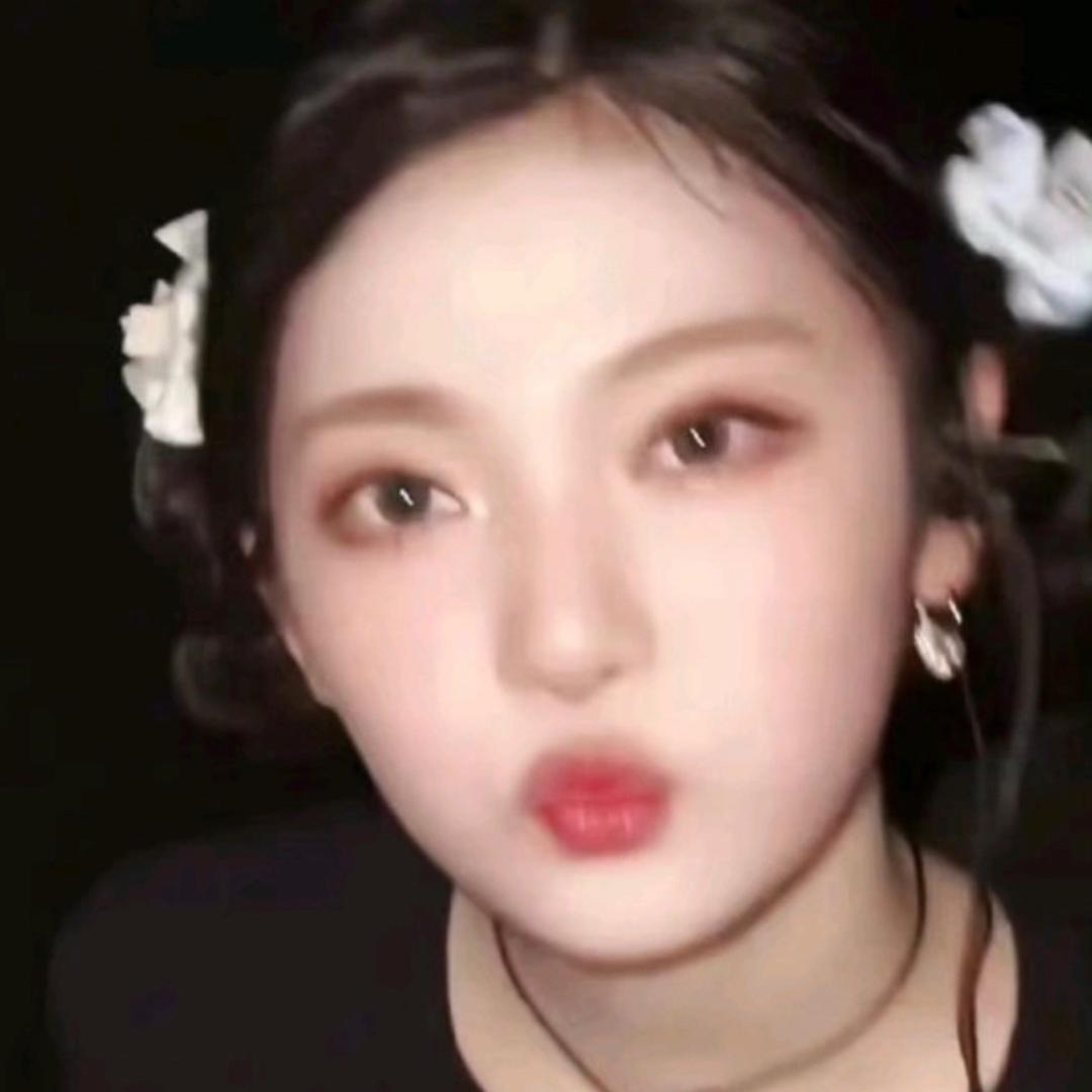 🌈F-不想吃饭……🌈