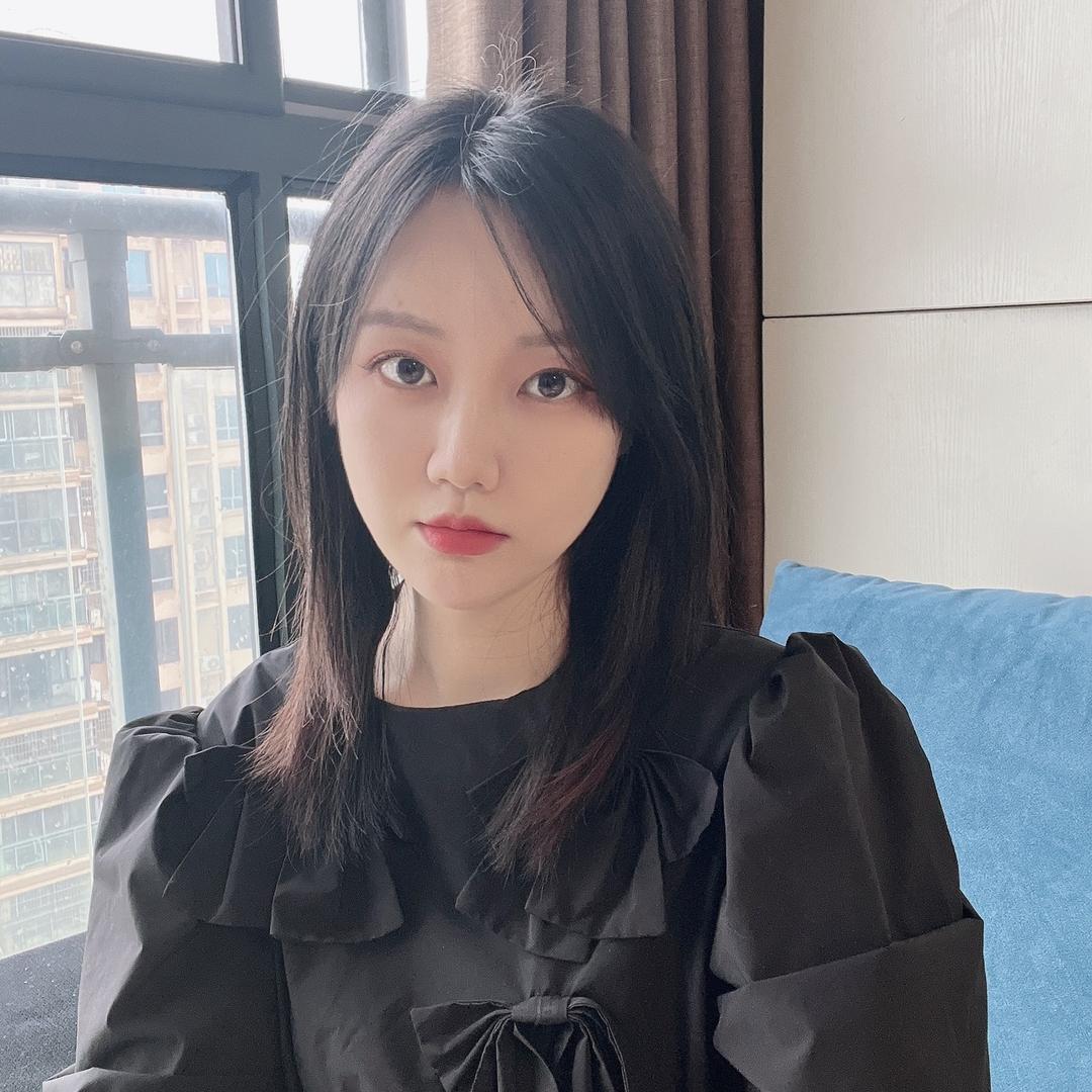 小哲妹坨在长沙