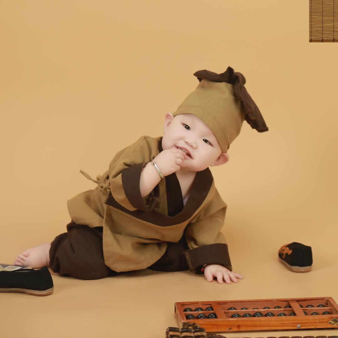 伊伊萌宝拾光