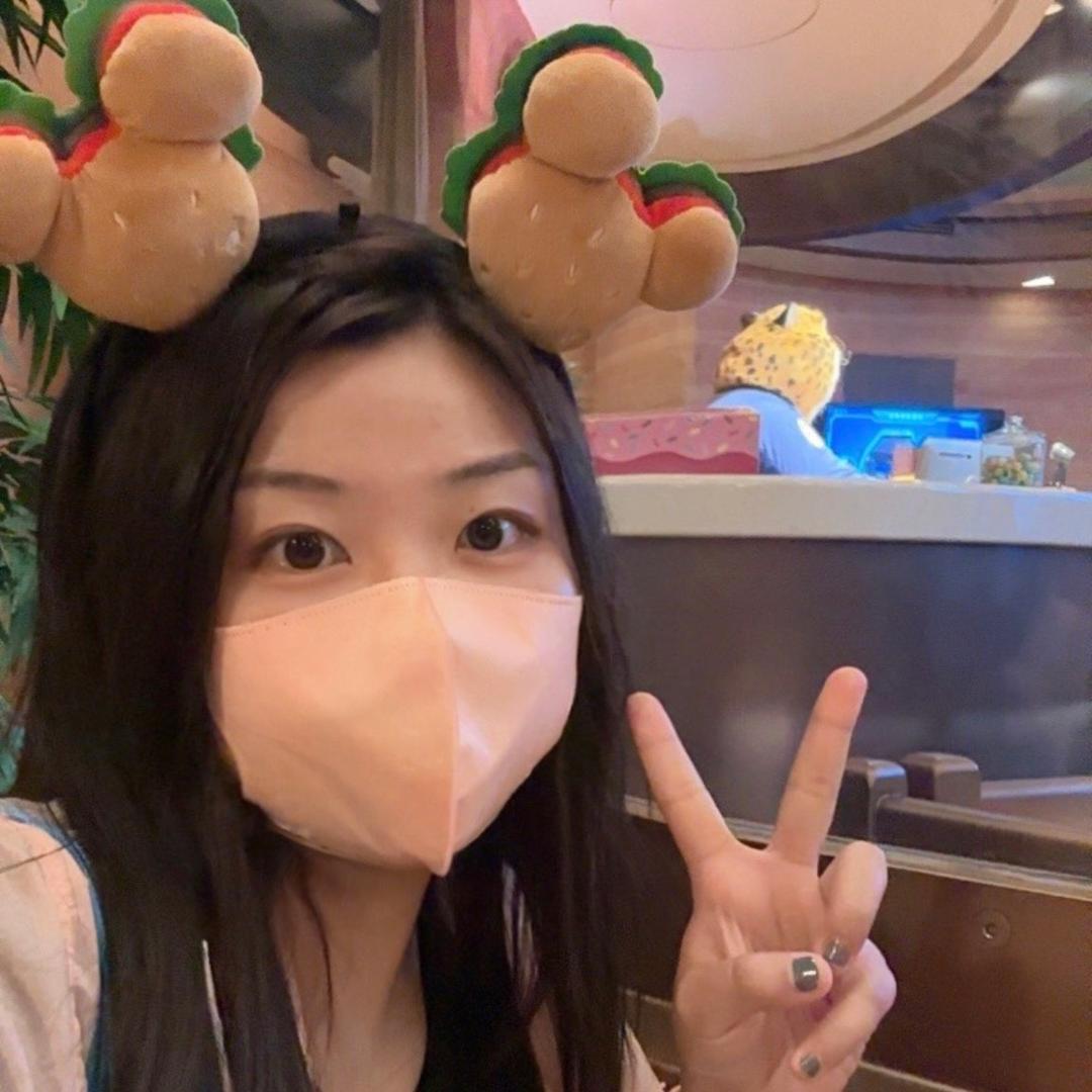 爱唱歌的Leah
