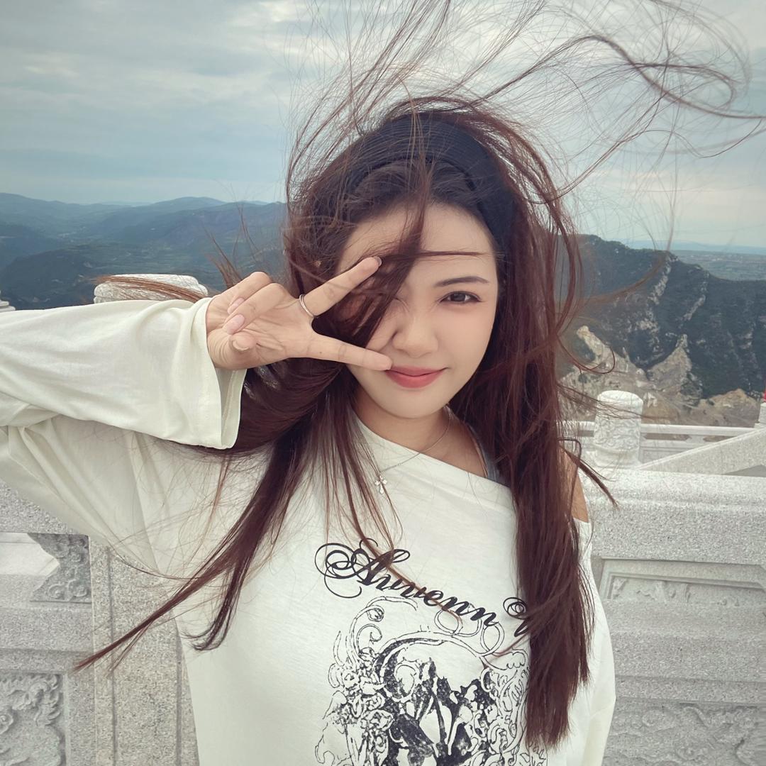 黑色赫本