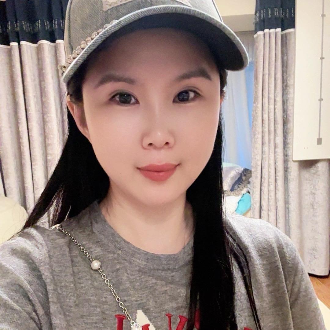 柒柒