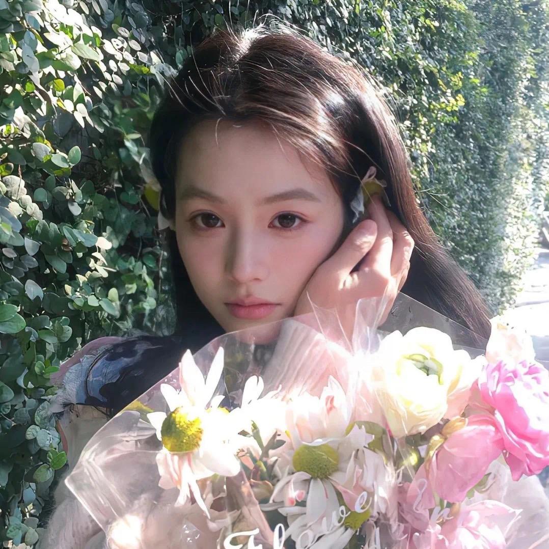 李李子.