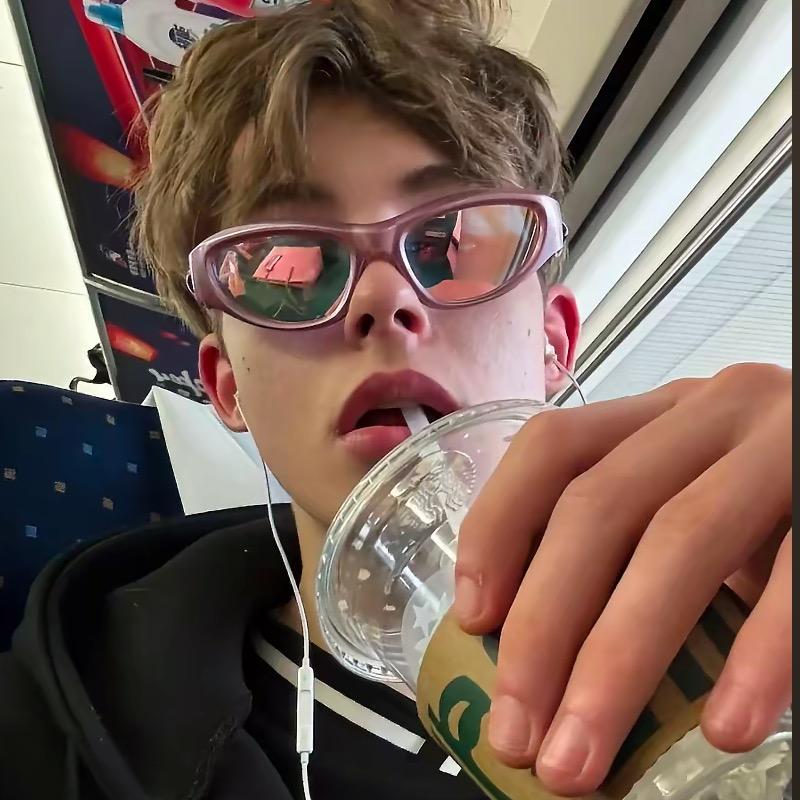 AcE