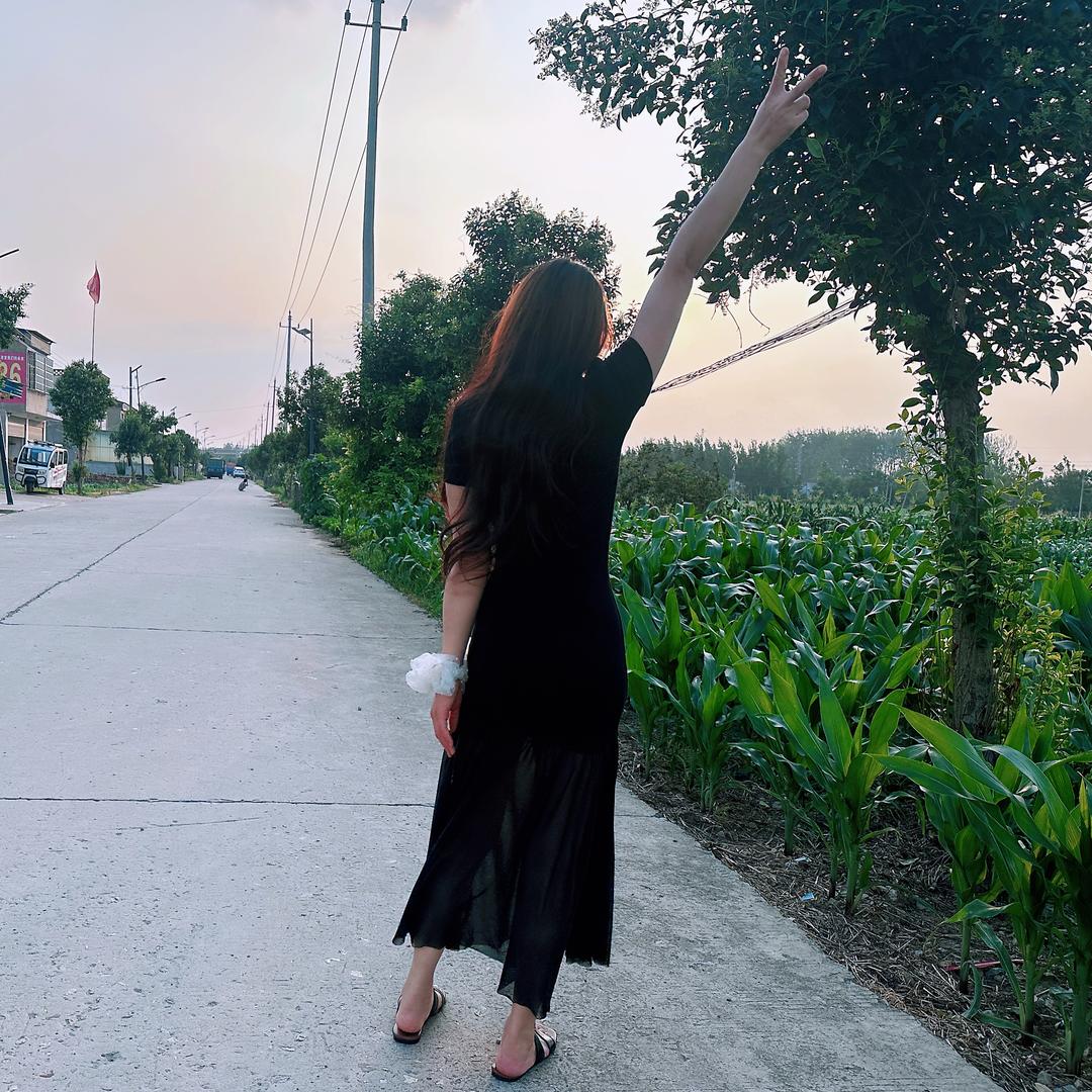 咸鱼爱美丽
