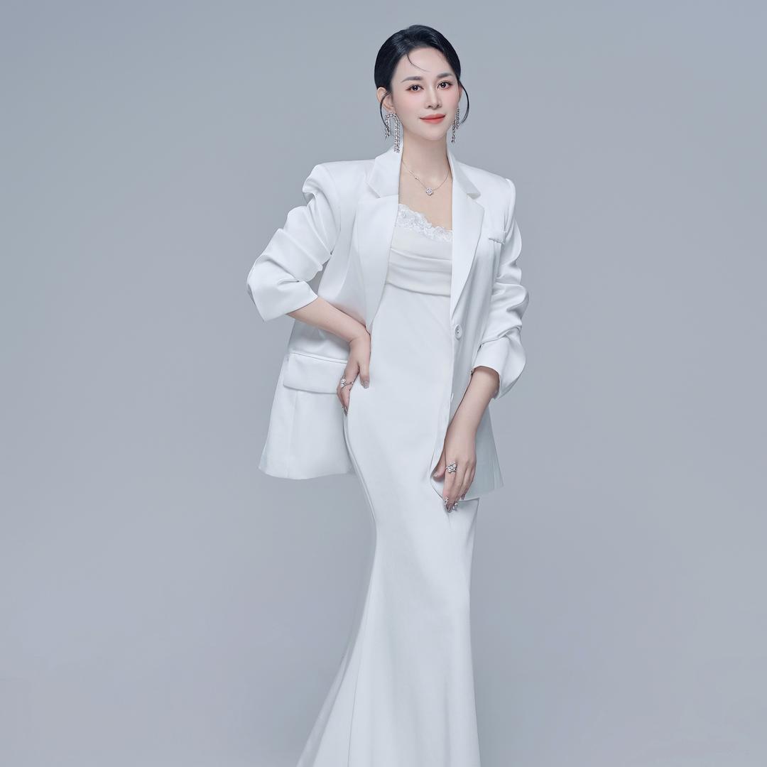 在郴州做斑斑的彤彤