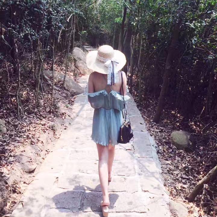 思思请注意头像