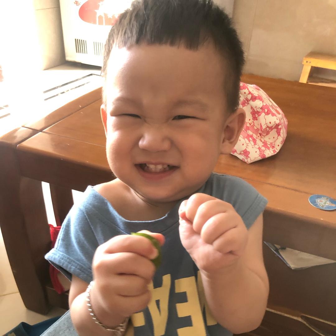 .豆豆服装