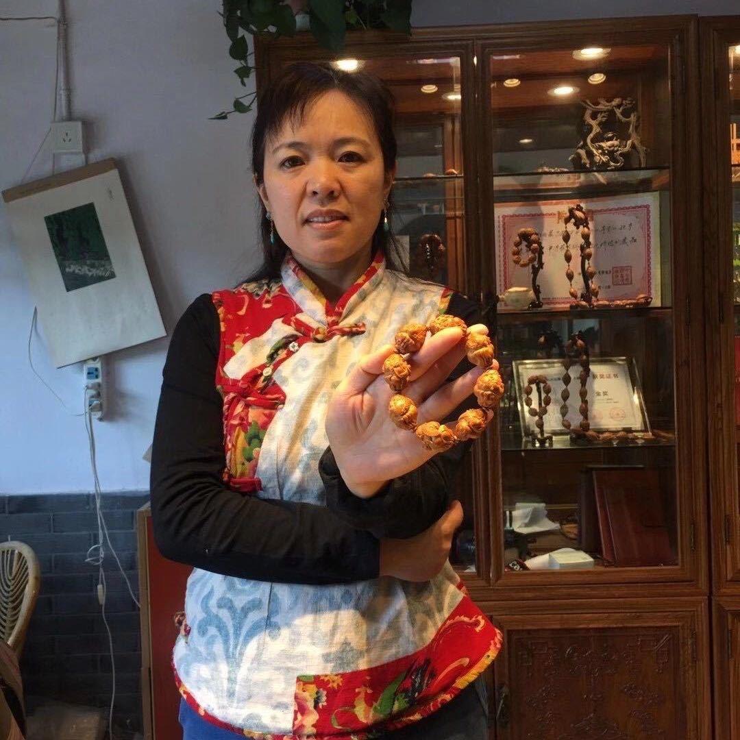 胡小兰艺术商贸店