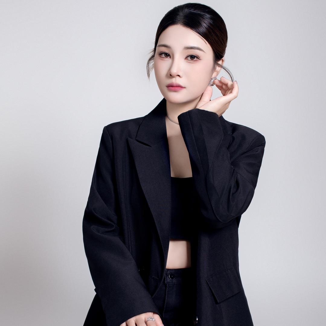 新余中式美睫·安娜