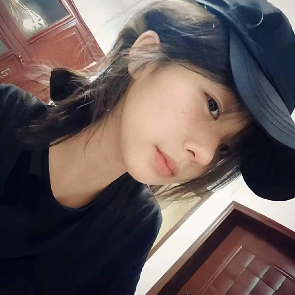 Yuina.悦