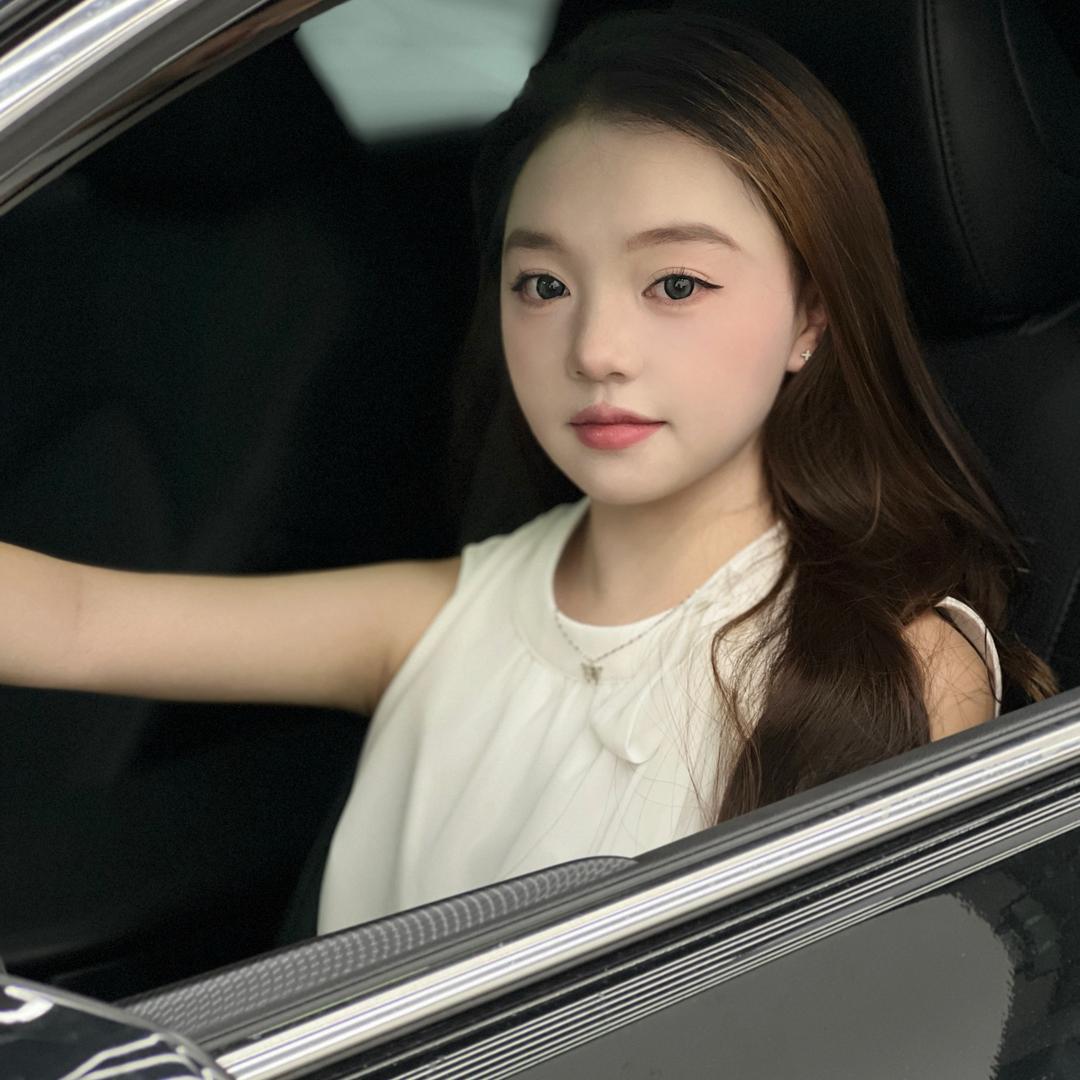 恒昇名车怡妹儿