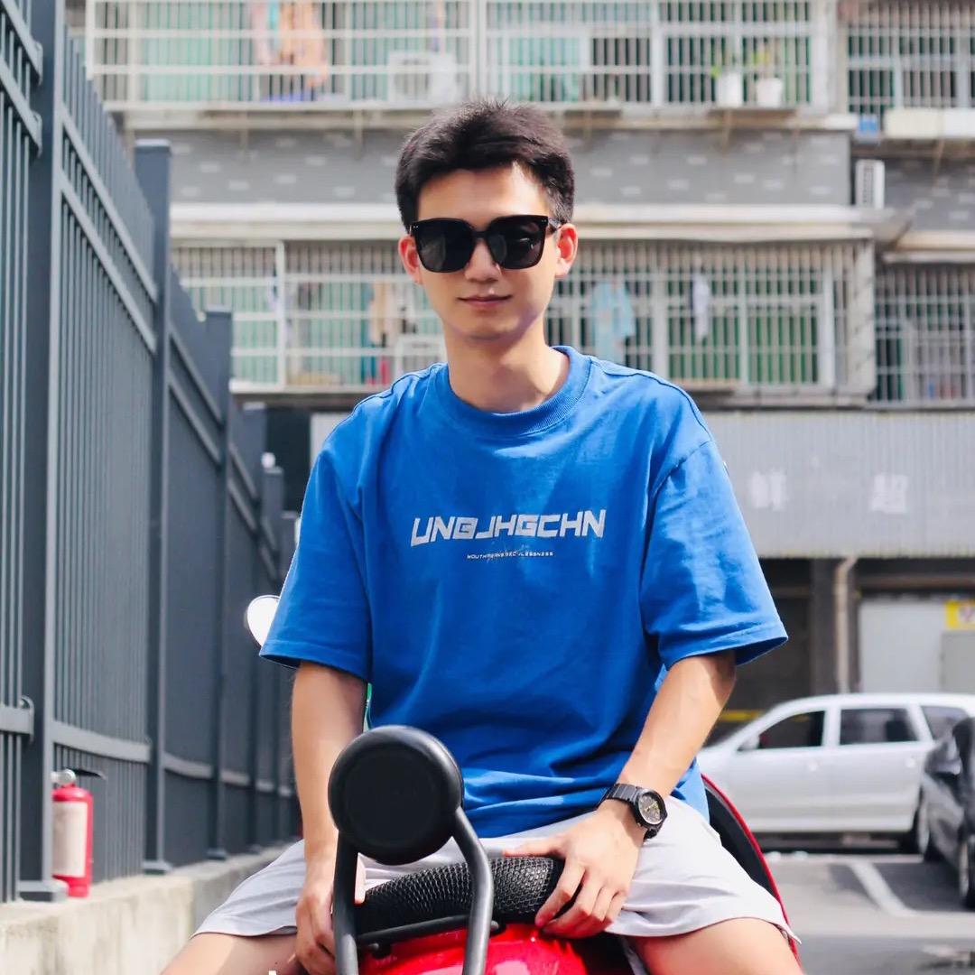 玩车记录官