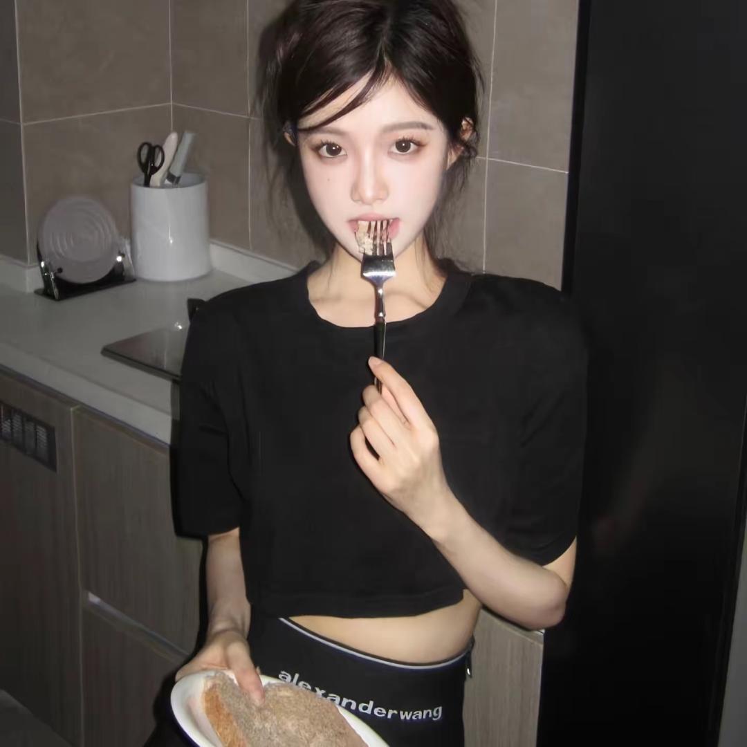 我好困、