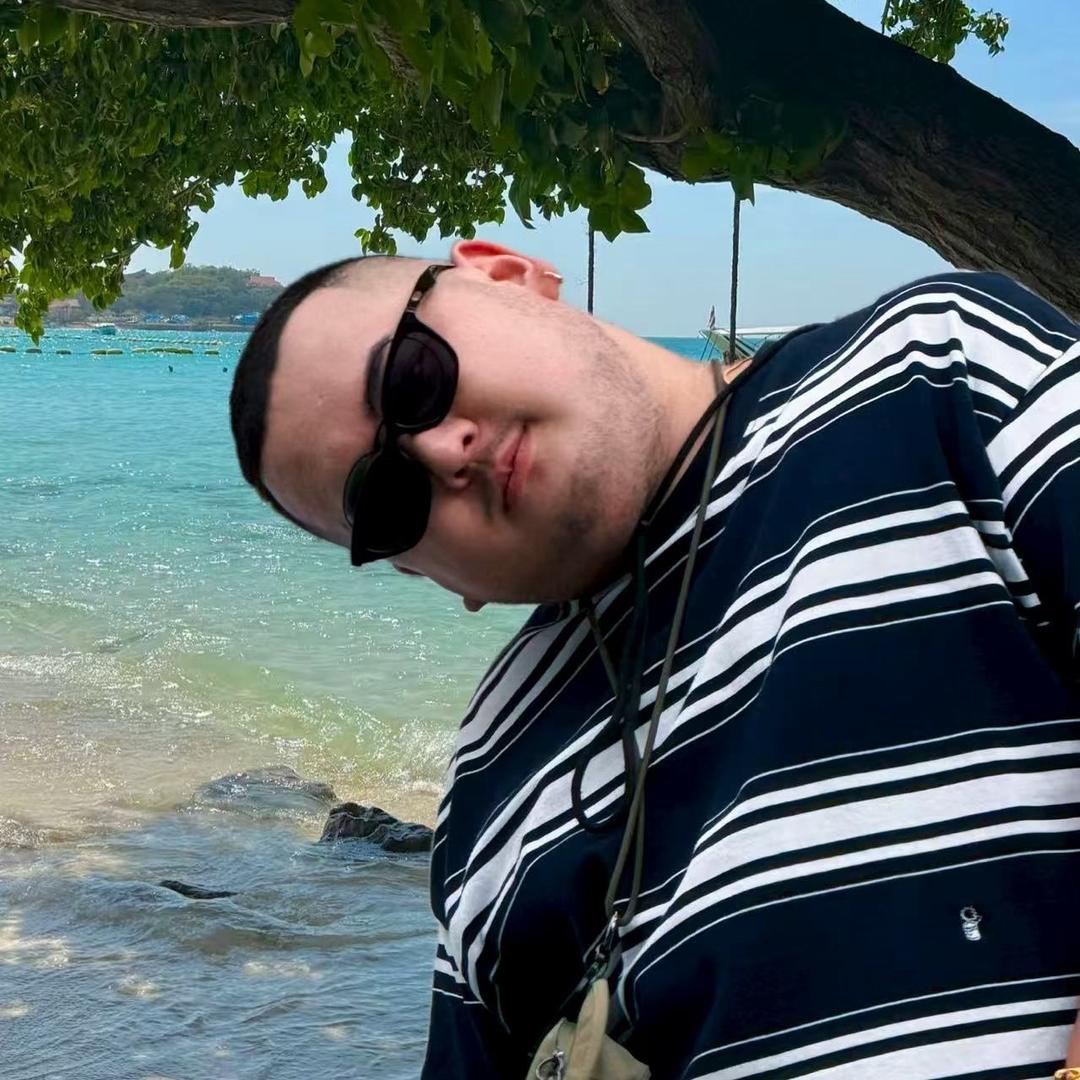 小宇🐳