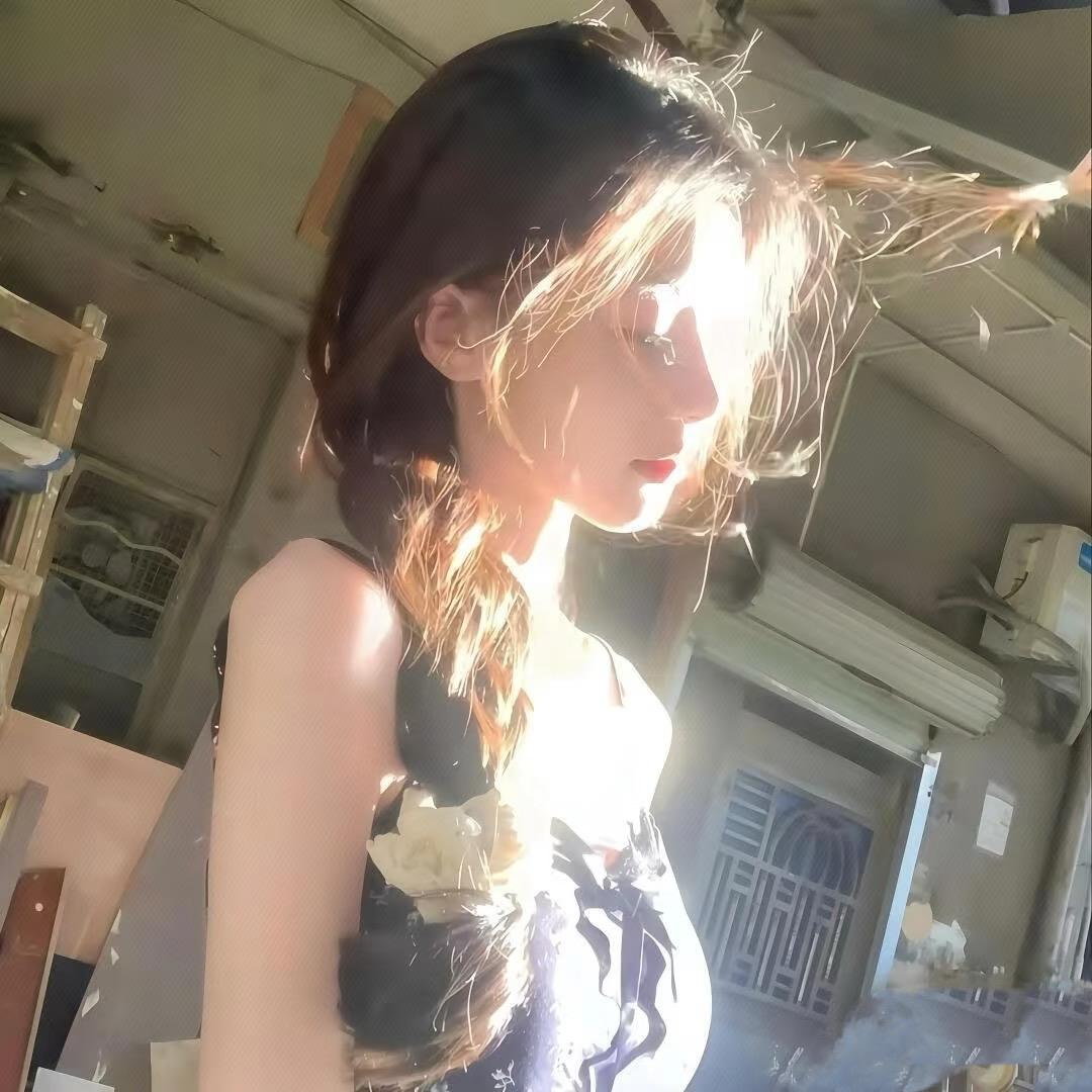 小U