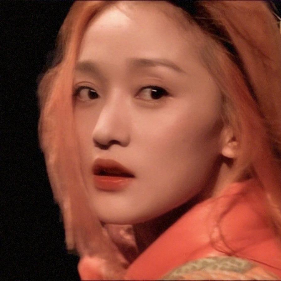一朵胖子。