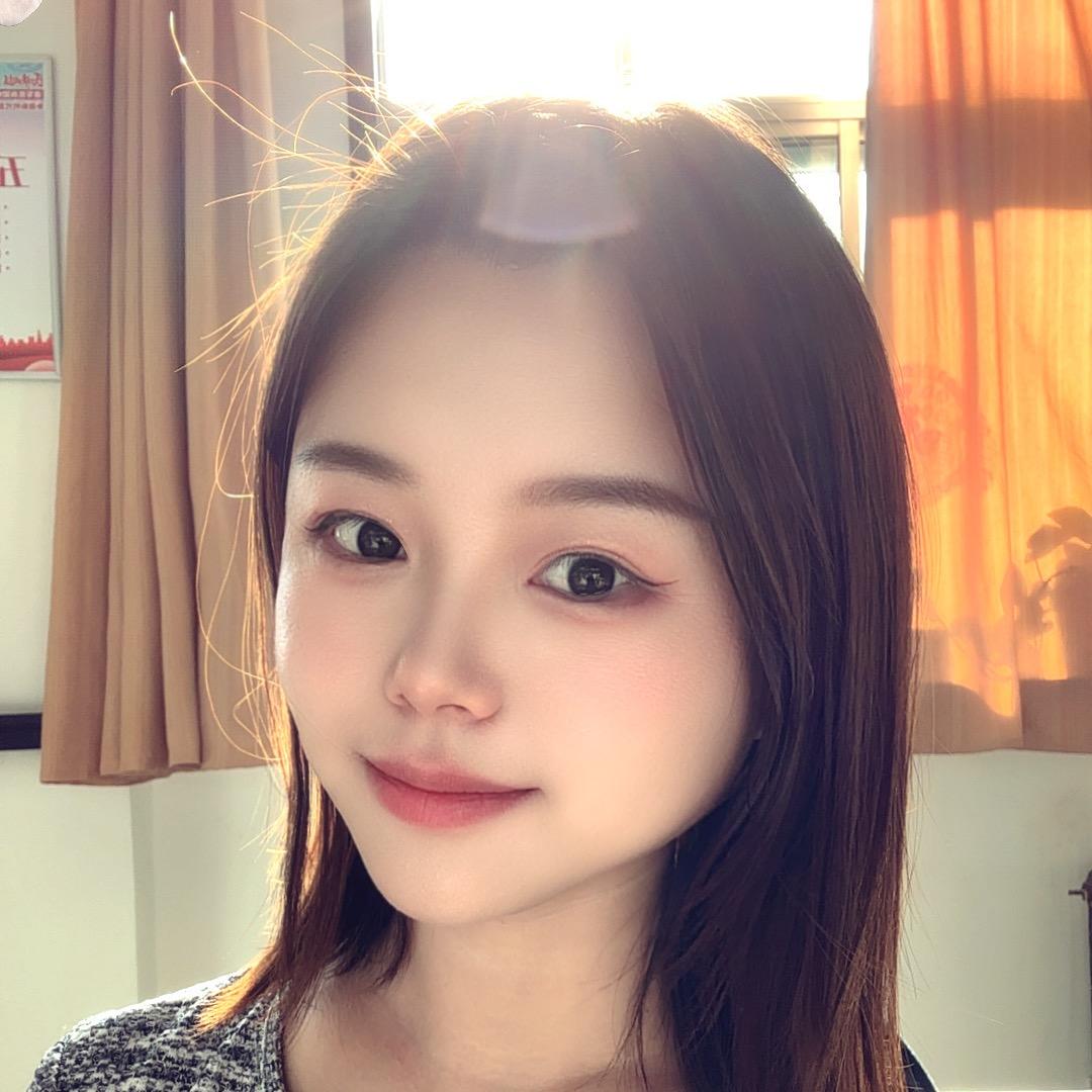 ᵕ̈ 李黎