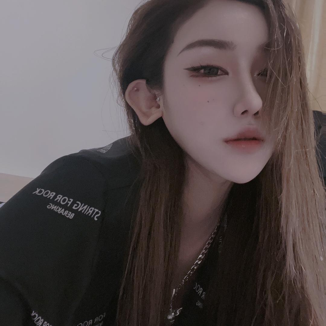 🐱张辣辣。