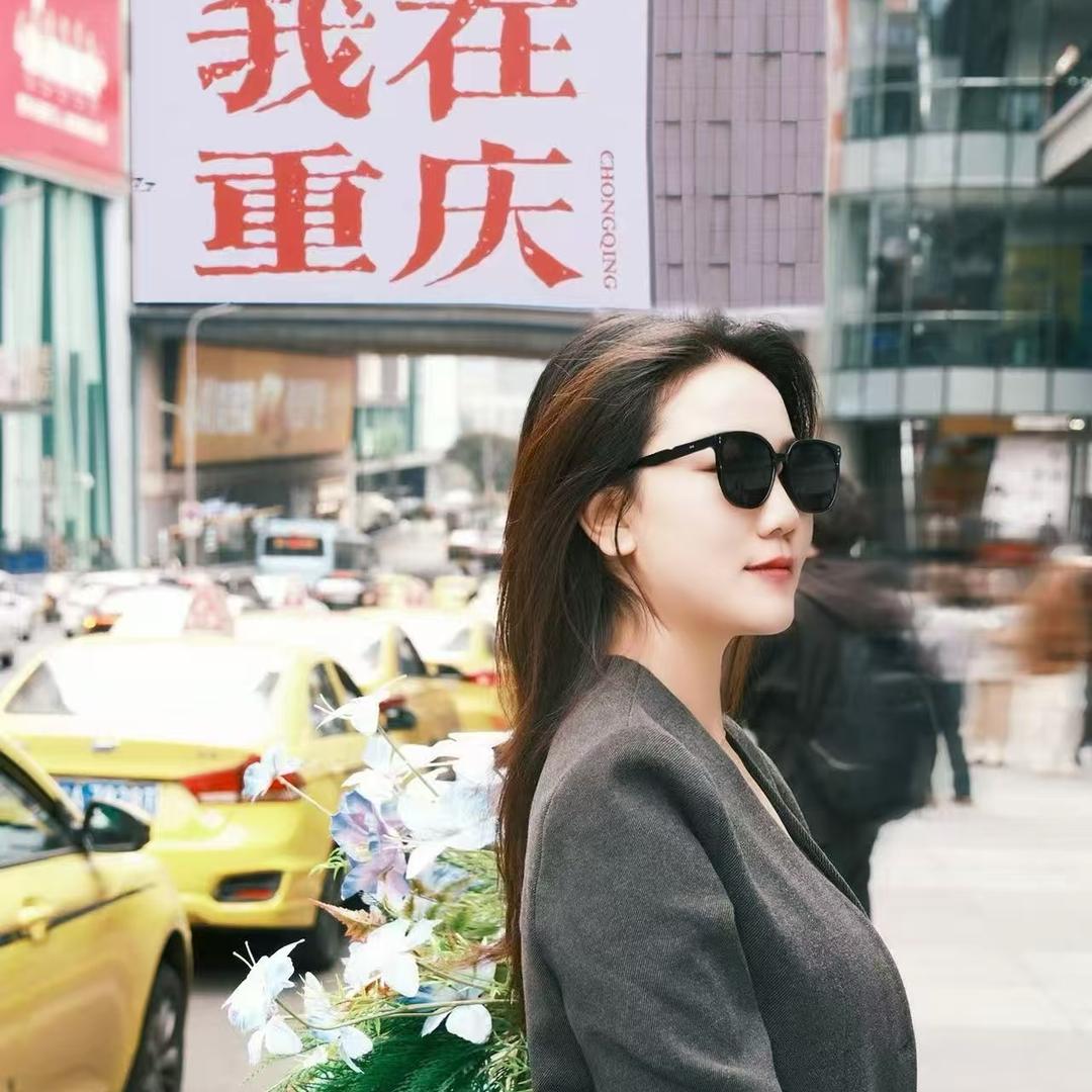 @八月