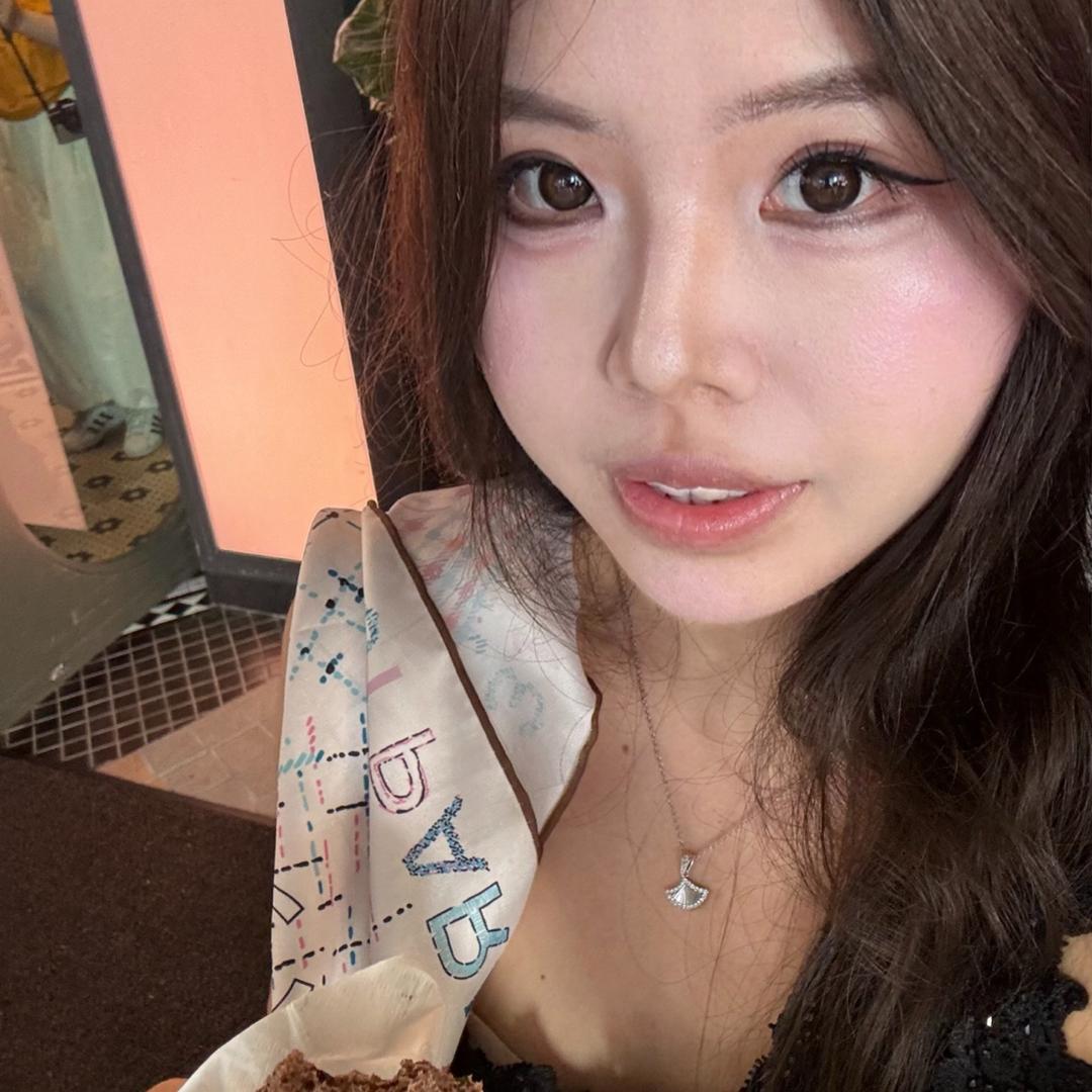 张嘻嘻💫
